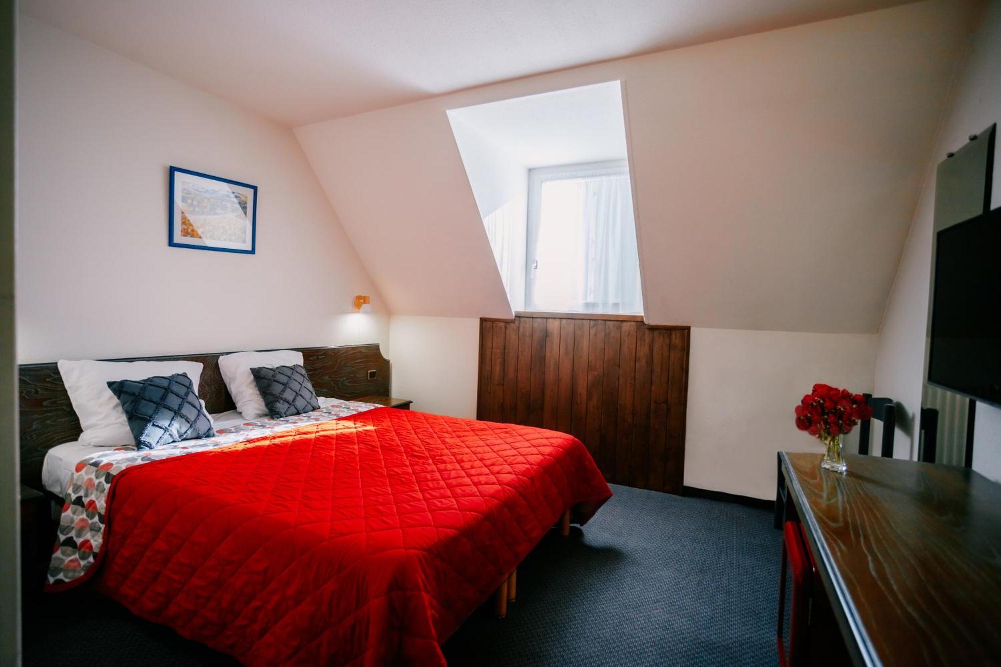Hotel Le Montaigu Luz-Saint-Sauveur Εξωτερικό φωτογραφία